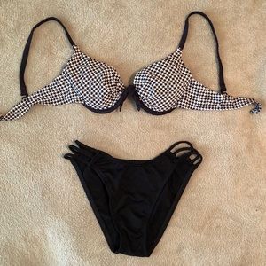 MOSSIMO BIKINI.🖤EXCELLENT CONDITION. 🌴